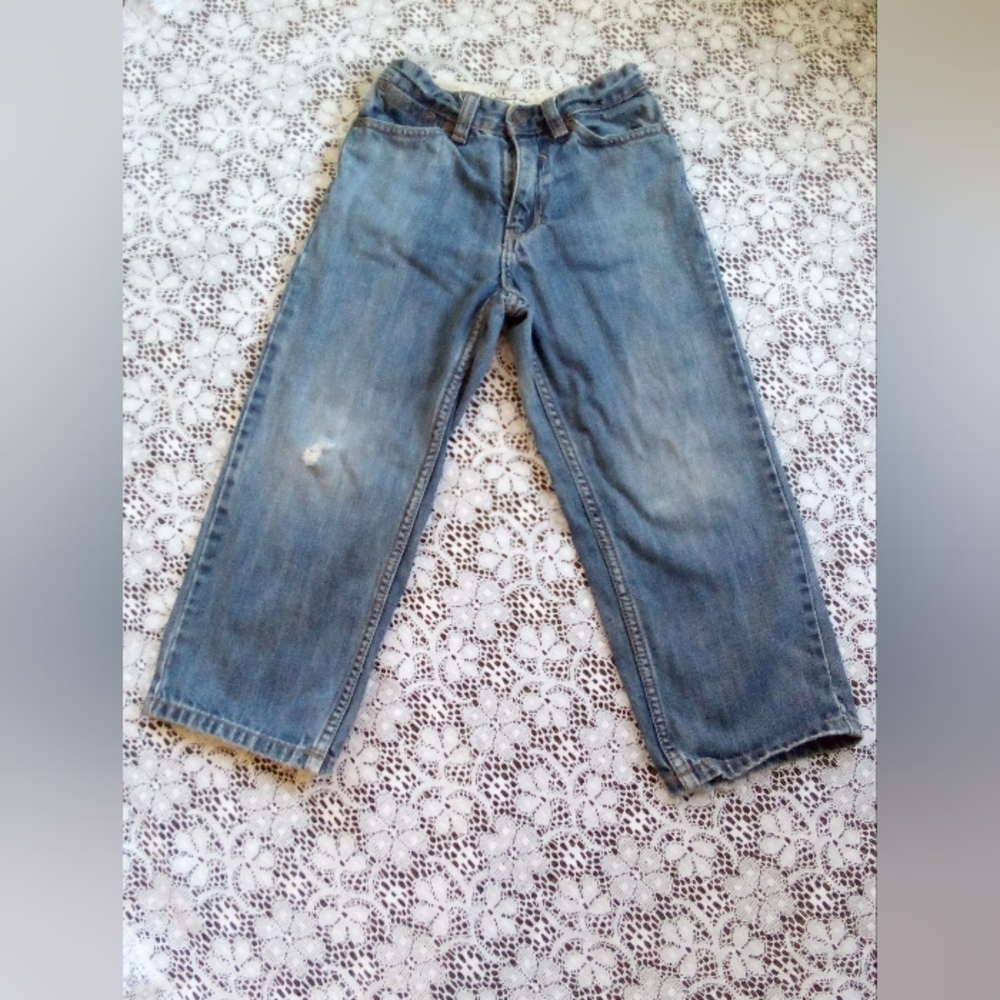 SEAN JOHN BOYS MED BLUE JEANS - SIZE 5/6 Distressed 100% Cotton Straight Leg